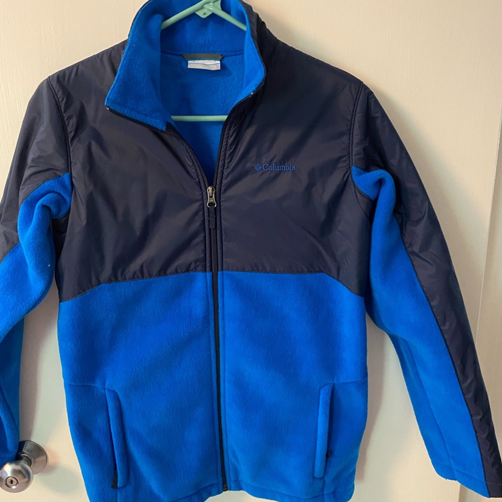 Boys Columbia fleece jacket Size Large